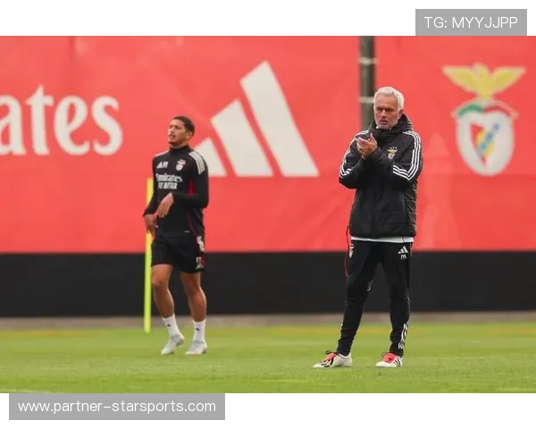 拉齐奥冬窗引援计划曝光主帅强调全力冲击欧冠资格与阵容重建目标