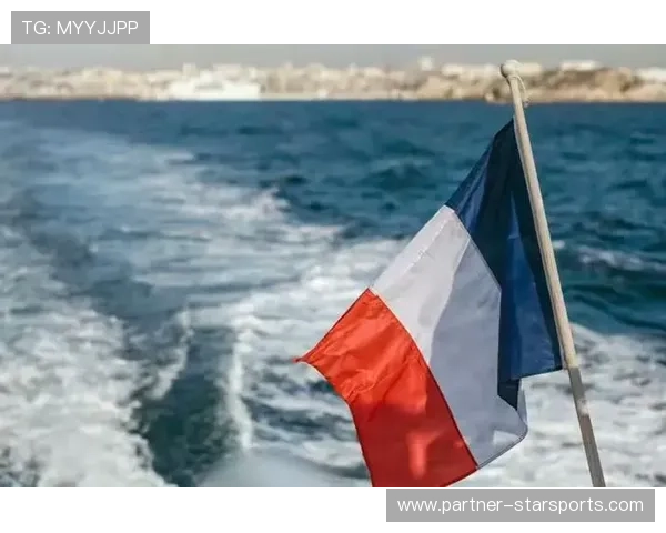 马赛俱乐部历史辉煌与现代崛起的完美融合探析 马赛俱乐部历史辉煌与现代崛起的完美融合探析