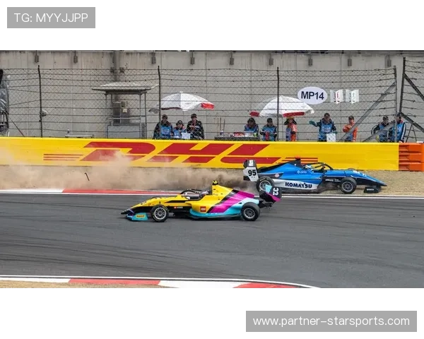 F1赛季最新动态揭示车队战略调整与车手表现分析 F1赛季最新动态揭示车队战略调整与车手表现分析