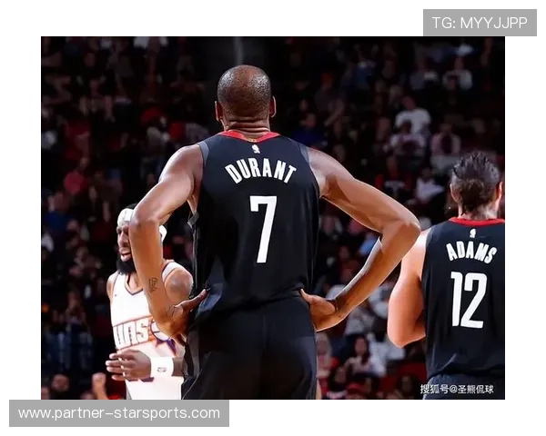 NBA最新动态：詹姆斯领衔湖人队冲击季后赛，杜兰特复出助太阳力争冠军