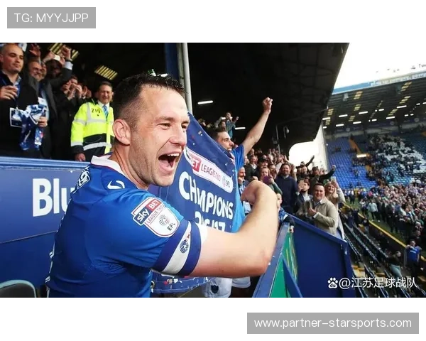 朴茨茅斯足球俱乐部的历史与辉煌成就解析